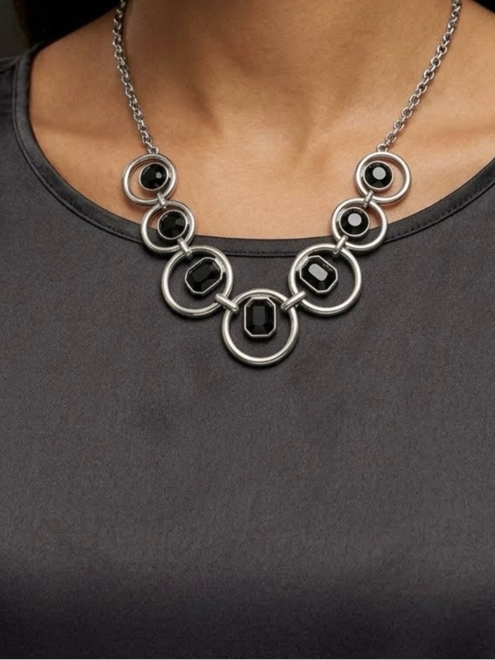 Silver-Tone Circle Link Necklace with Black Stone Centers